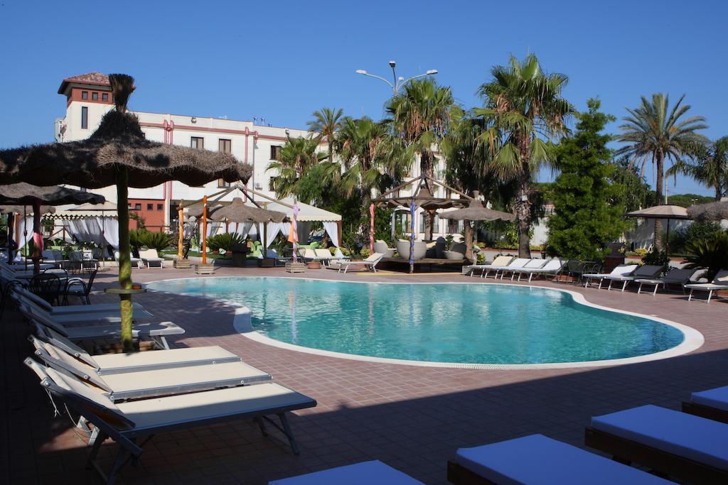 Venus Park Hotel Castel Volturno Luaran gambar