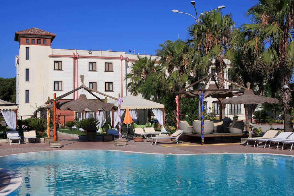 Venus Park Hotel Castel Volturno Luaran gambar